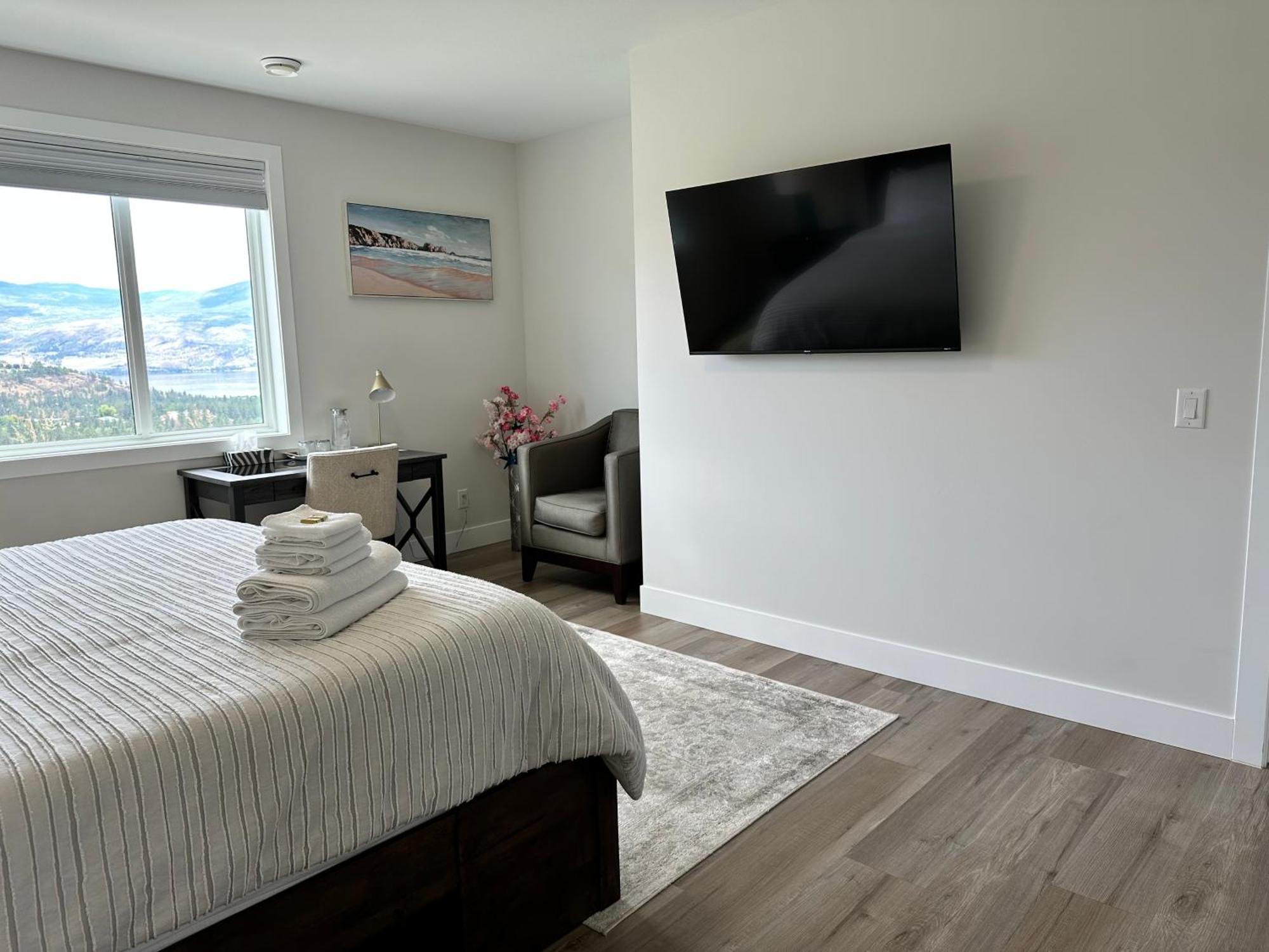 Shannon Heights B&B كيلونا الغربية المظهر الخارجي الصورة